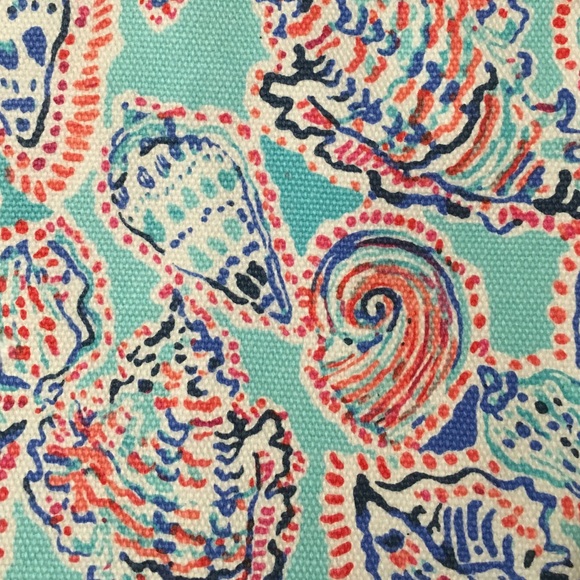 Lilly Pulitzer Multicolor Seashell Clutch Wristlet - Picture 2 of 2